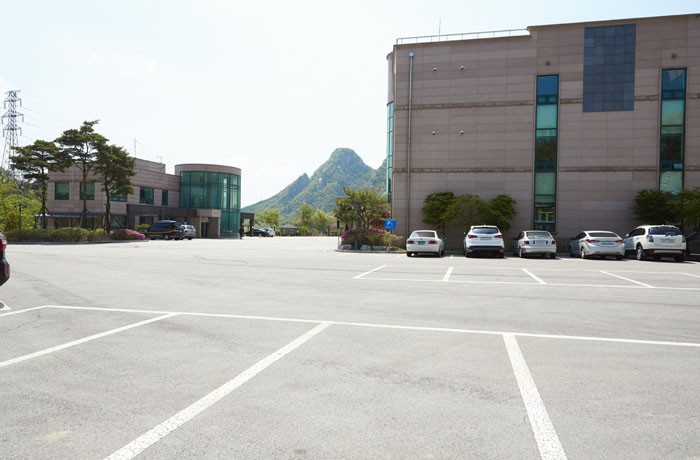 주차장.jpg