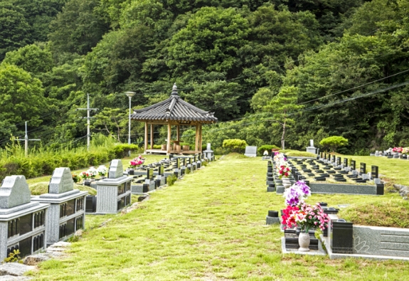 공원묘지 by 한국장묘컨설팅